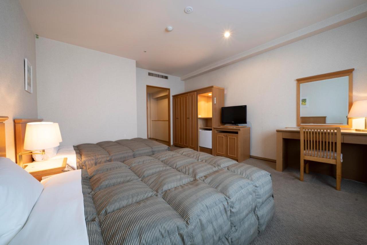 Hotel Econo Komatsu كوماتسو المظهر الخارجي الصورة